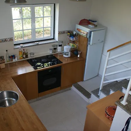 Сasa de vacaciones Detached Holiday With Delightful View Over The Valley *